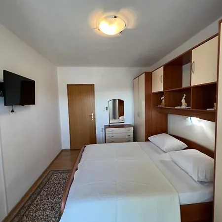 And Jasna Guest house Hvar Town